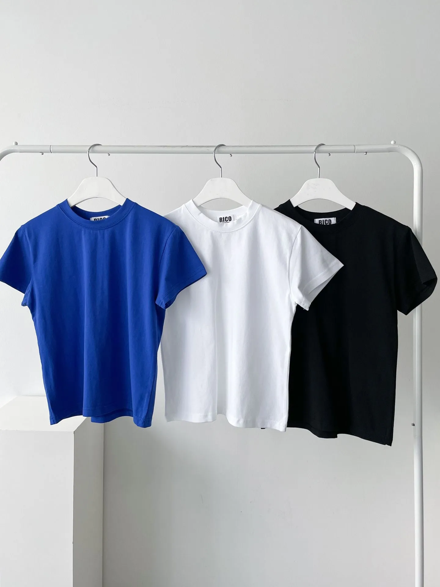 Cotton Span Slim Tee