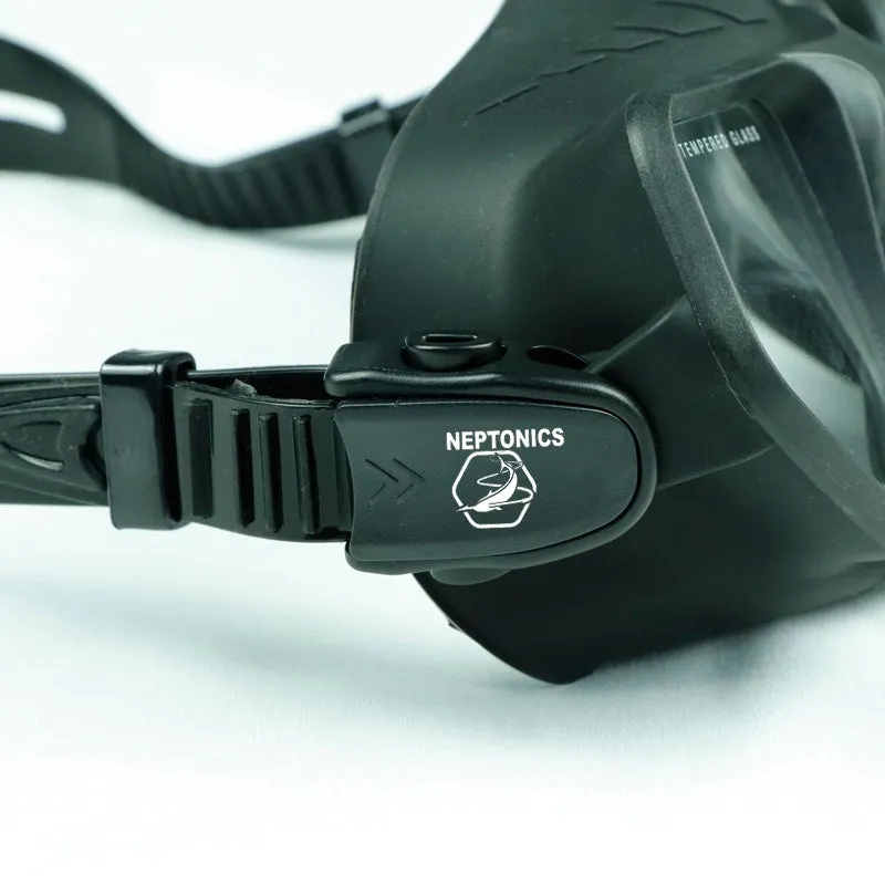 Neptonics Peripheral Freedive Mask