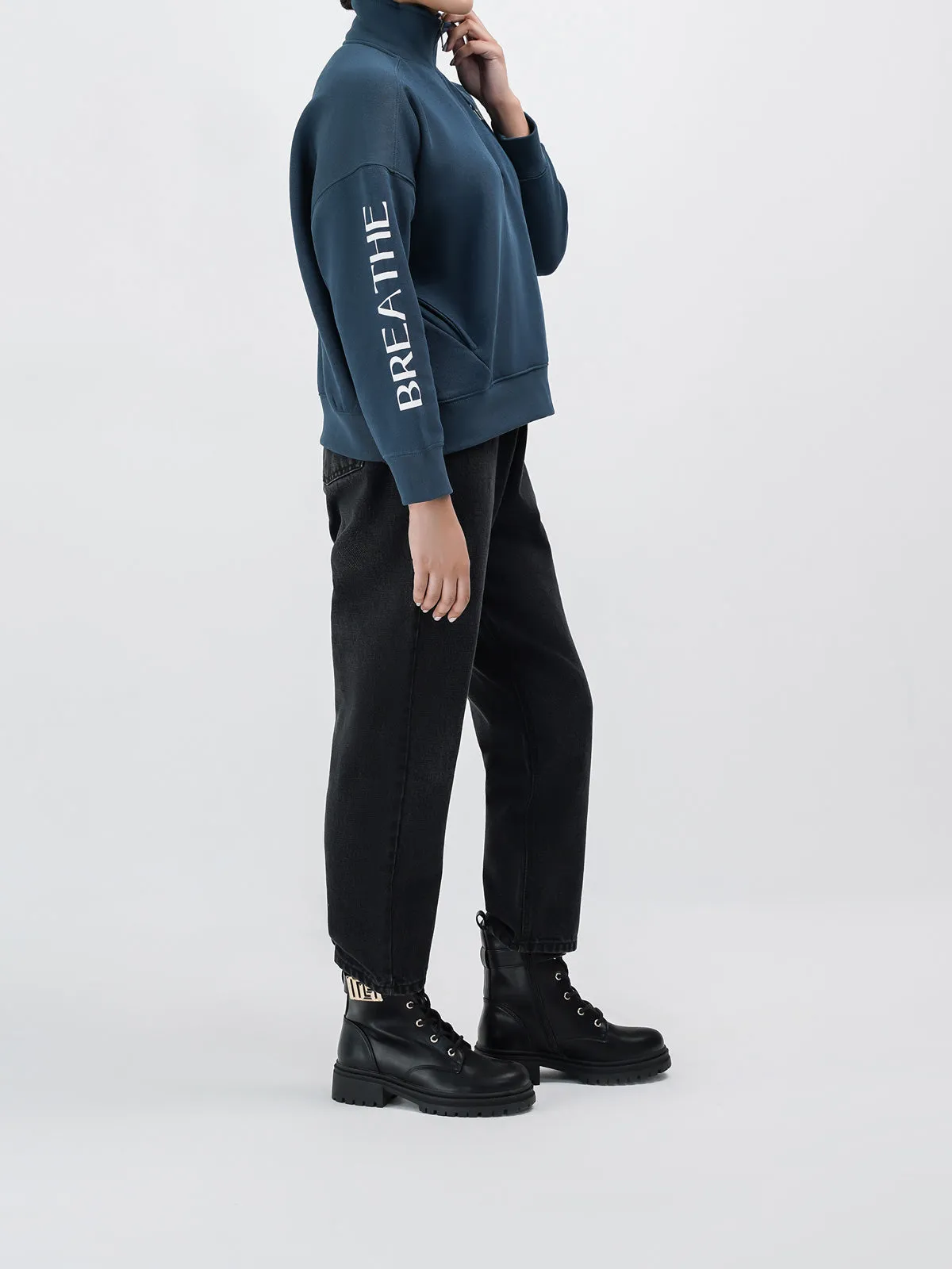 "ARCHES" Half Zip Casual Sweatshirt