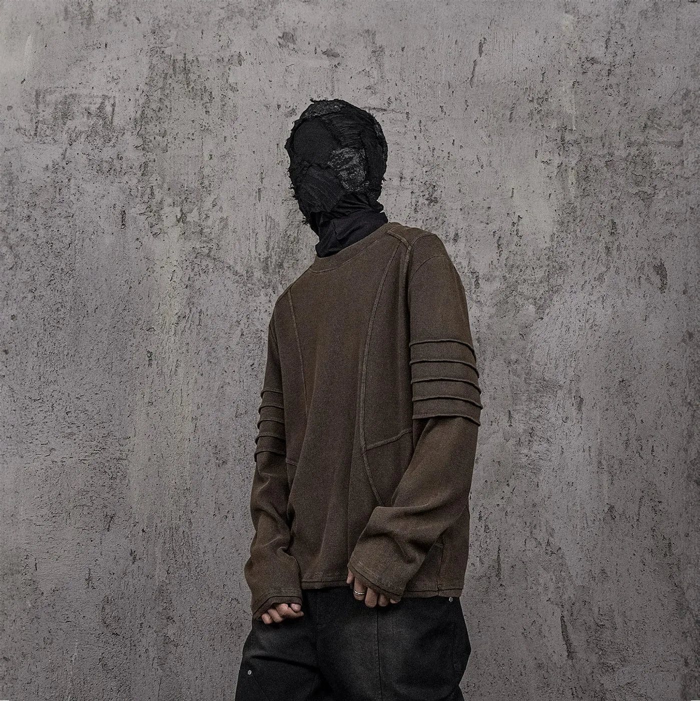 Strapped Sleeve Sweatshirt Brown