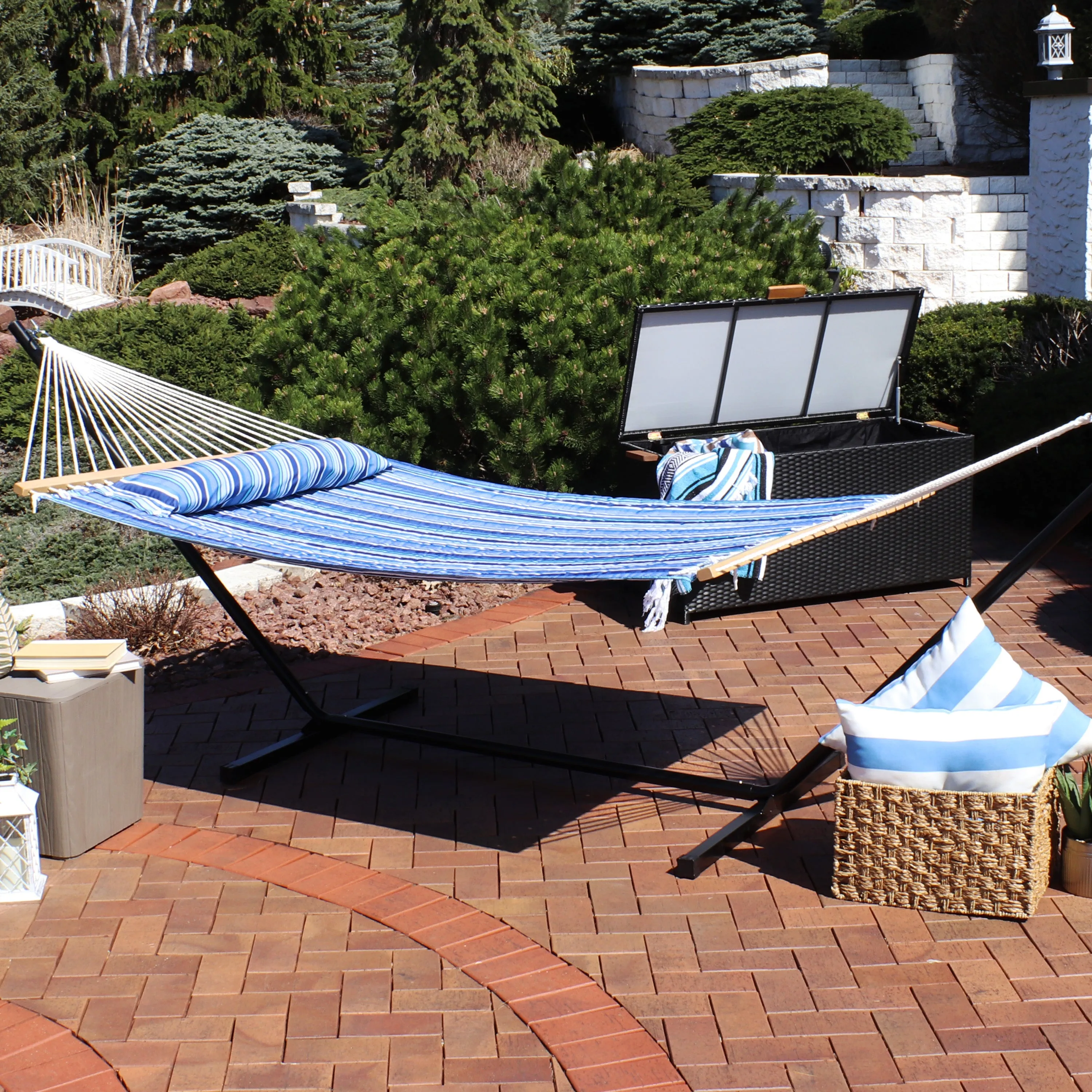 Sunnydaze 2-Person Quilted Fabric Double Hammock with Pillow