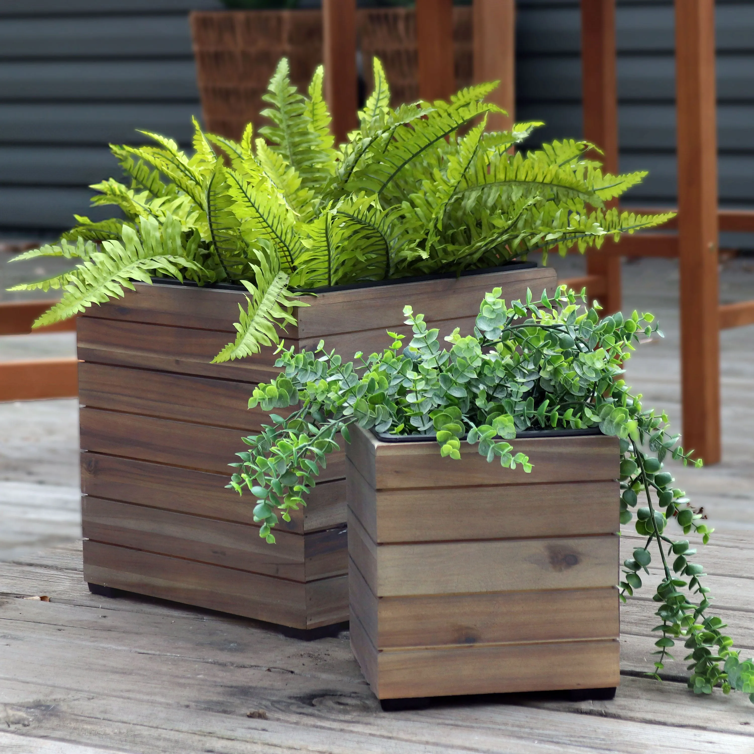 Sunnydaze 2-Piece Wooden Planter Boxes with Plastic Liners