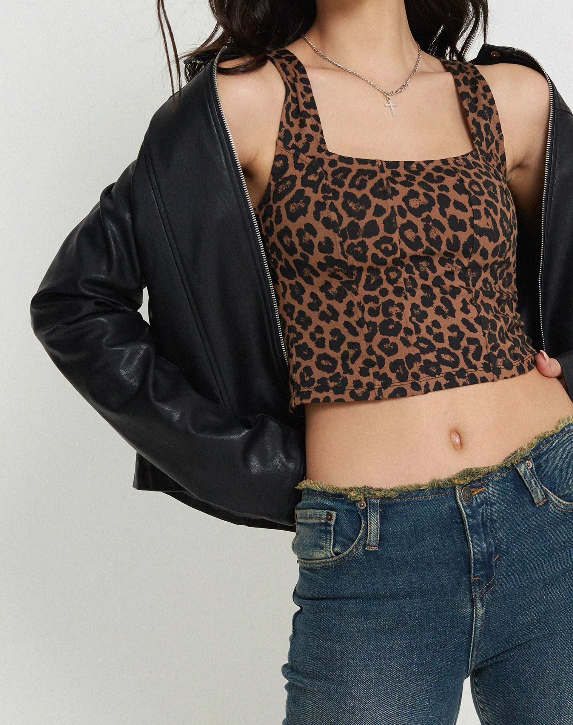 Teisa Crop Top in Brown Leopard Daze