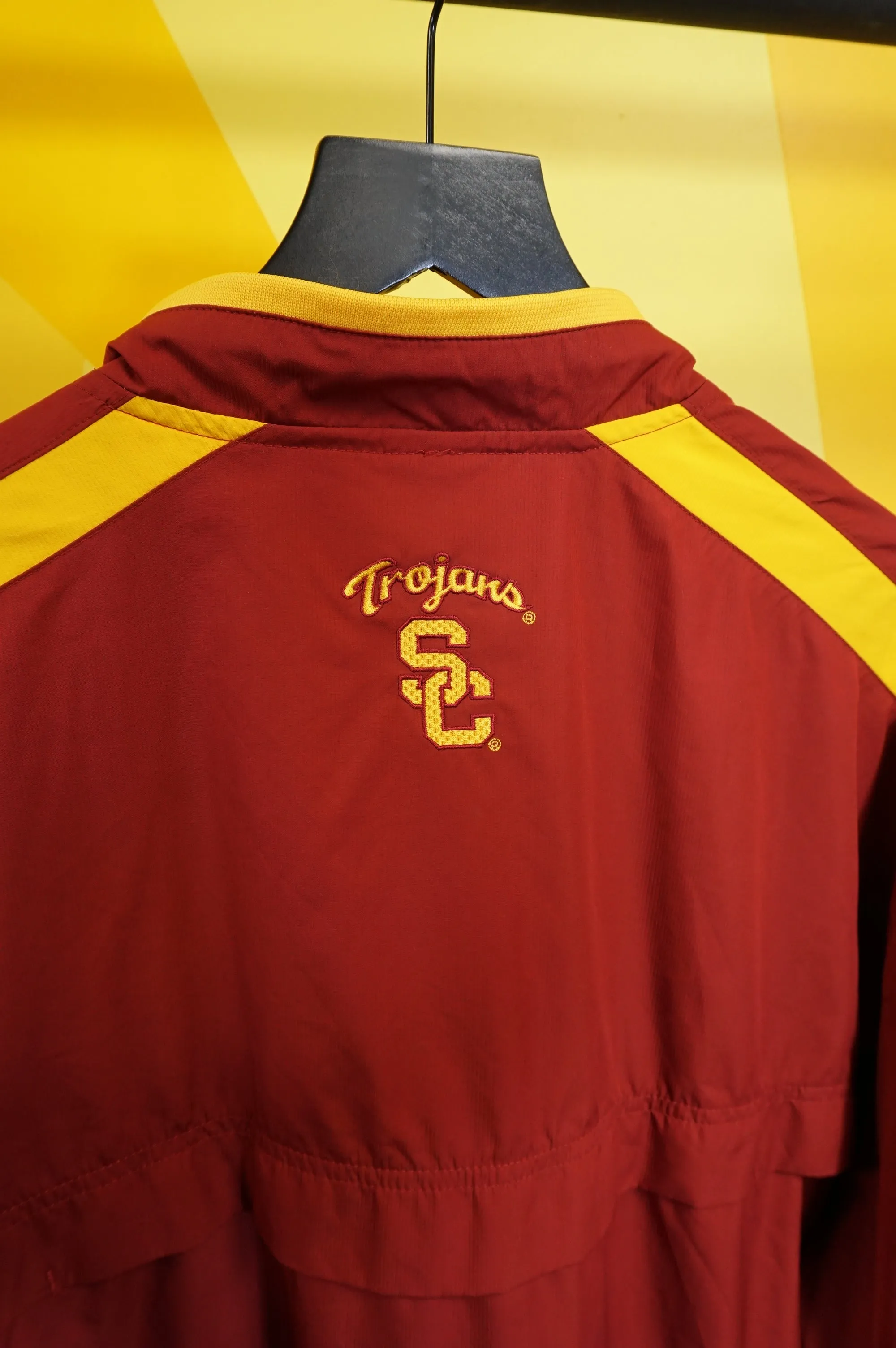 (XL/XXL) USC Nike Windbreaker